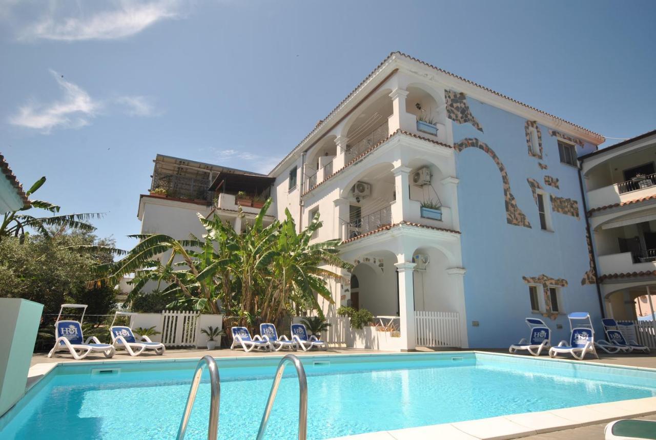 Holiday Residence Rifugio 奥罗塞伊 外观 照片
